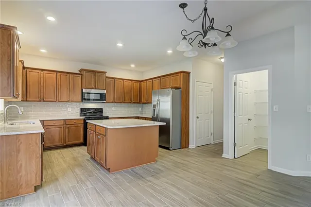 $3,200 | 3830 Durness Way, Greensboro, NC 27455