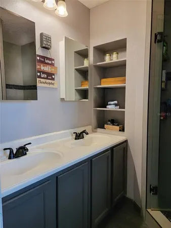 $358,900 | 2935 Forest Circle, Seffner, FL 33584