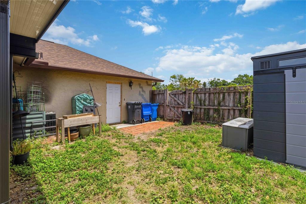 2935 Forest Circle Seffner, FL 33584 - Photo 32 of 36