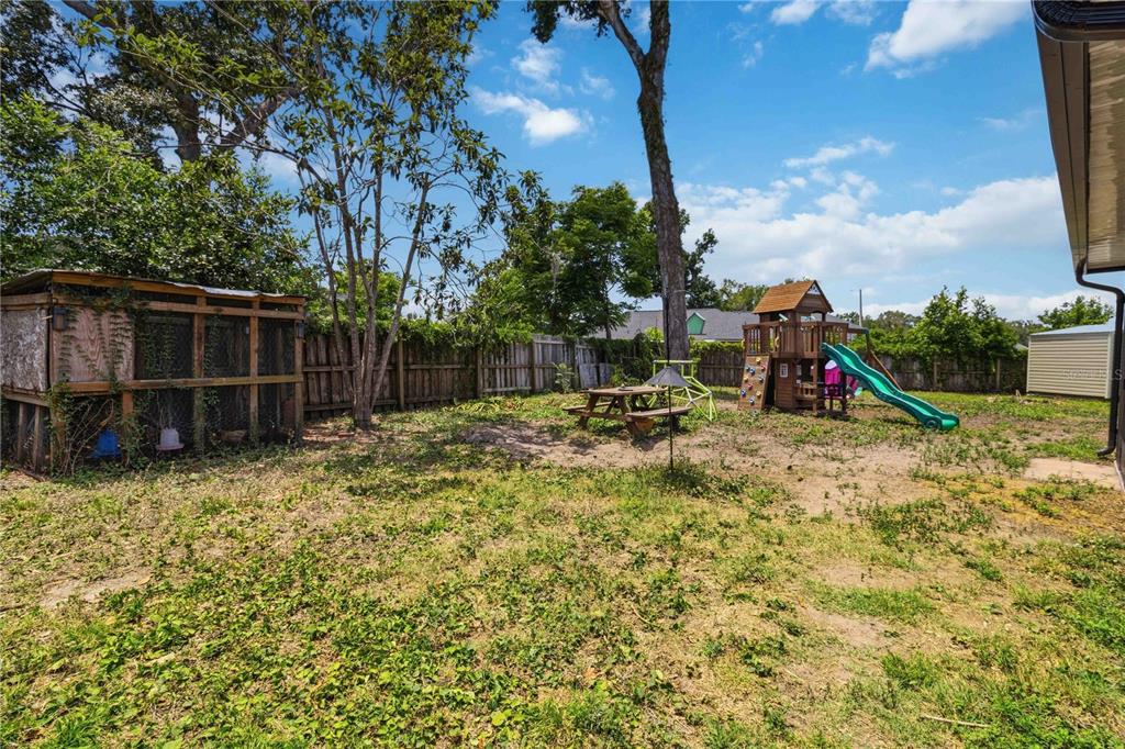 2935 Forest Circle Seffner, FL 33584 - Photo 34 of 36