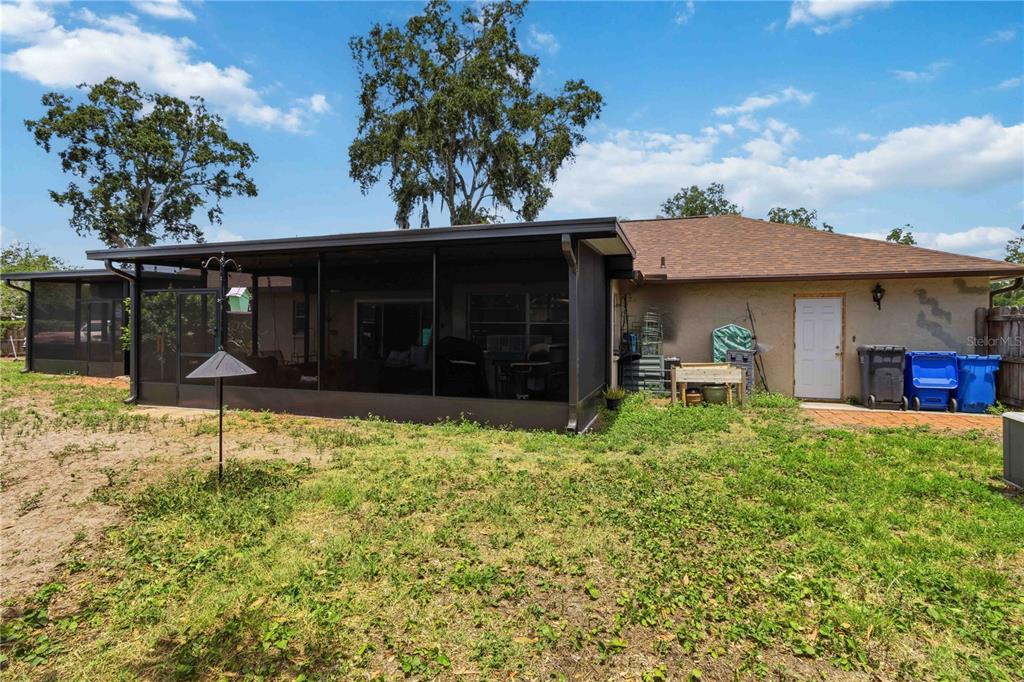 2935 Forest Circle Seffner, FL 33584 - Photo 35 of 36