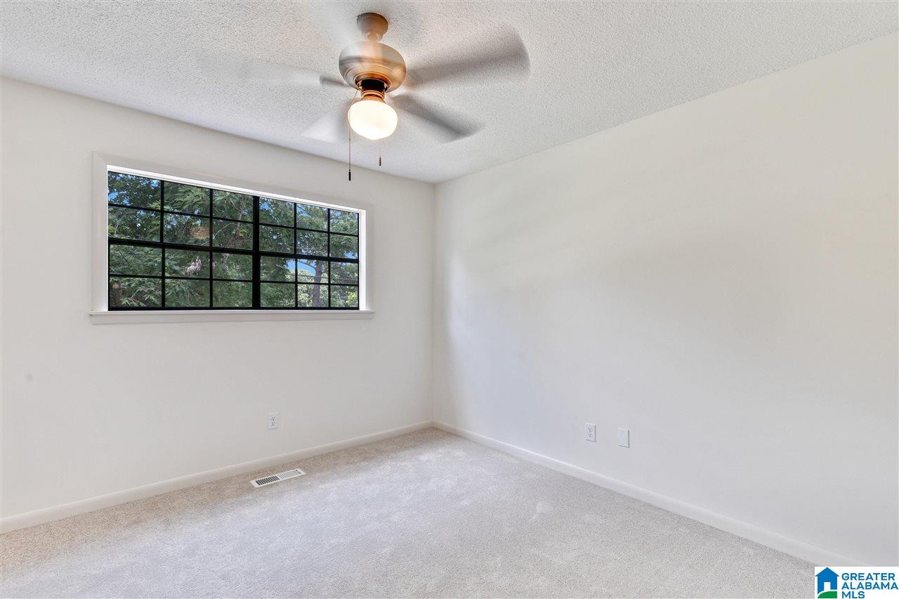 424 Wilderness Road Pelham, AL 35124 - Photo 32 of 36 Gallery Image 32