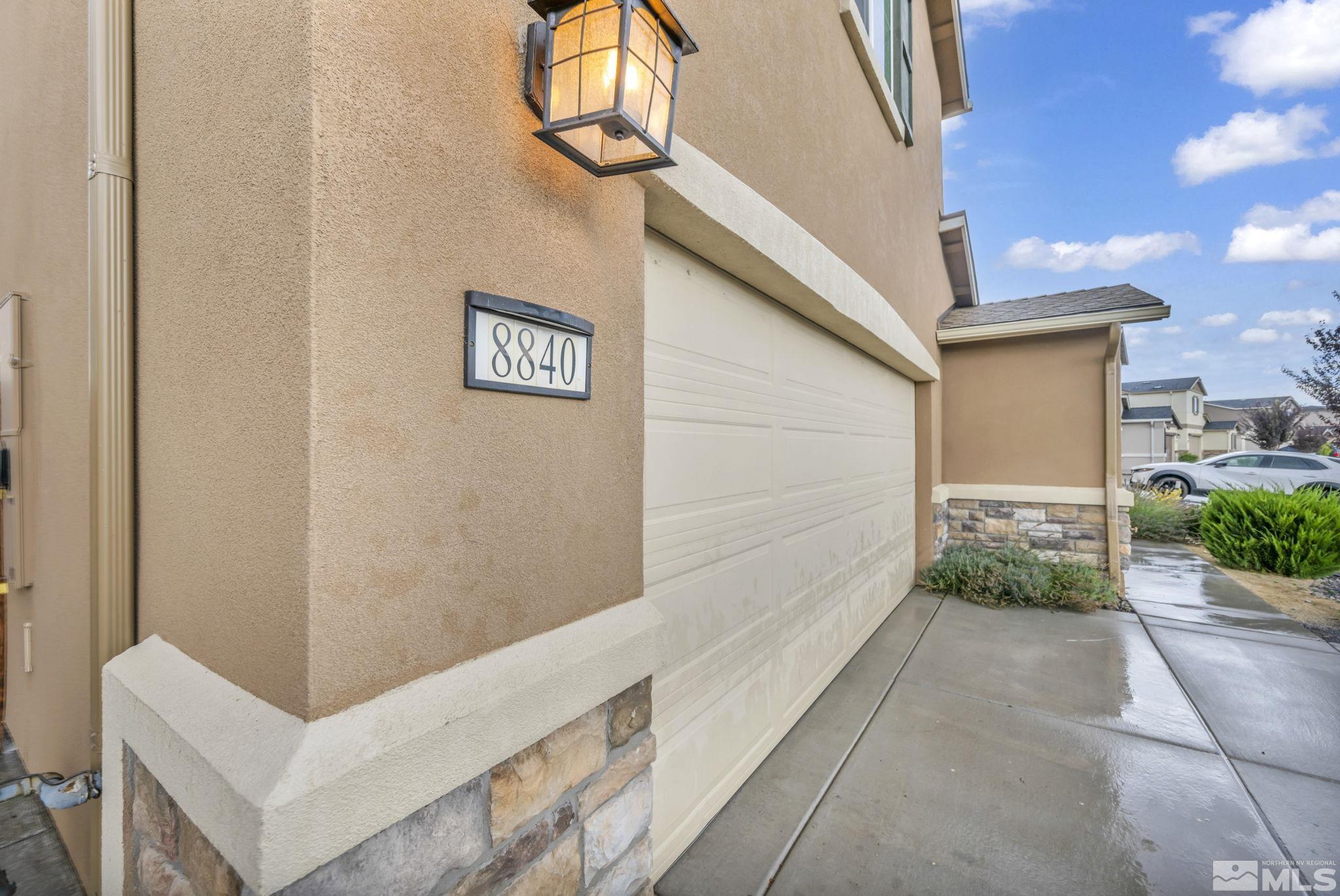 8840 Mahon Drive Reno, NV 89506 - Photo 3 of 33 Photo 3