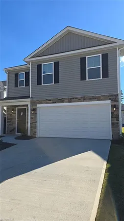 $2,200 | 2141 Monk Drive, Haw River, NC 27258