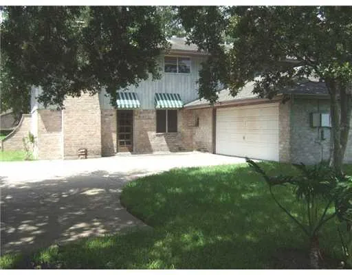 $1,500 | 5042 Moultrie Drive, Corpus Christi, TX 78413