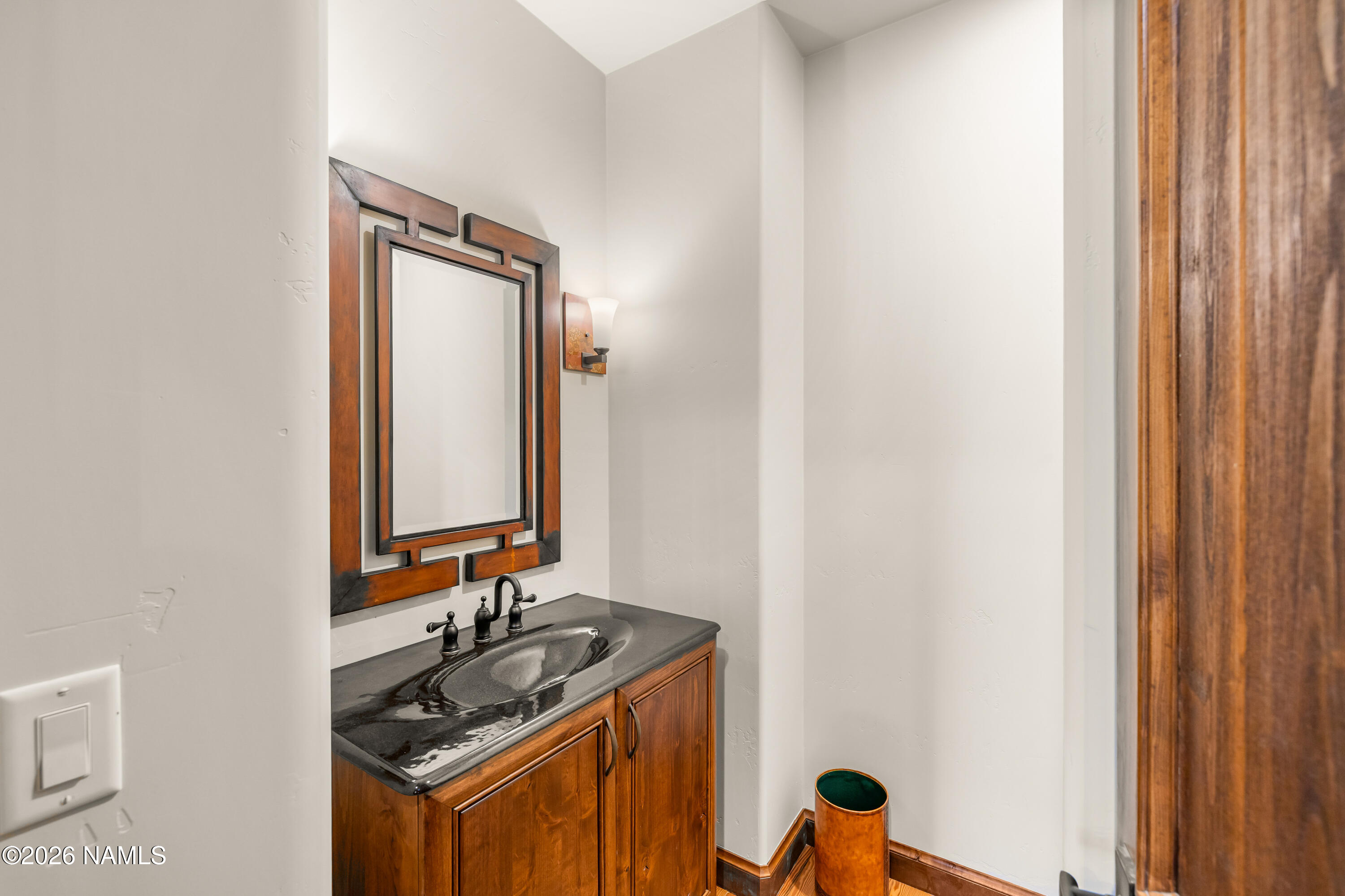 2398 East Del Rae Drive Flagstaff, AZ 86005 - Photo 27 of 82 Powder Room