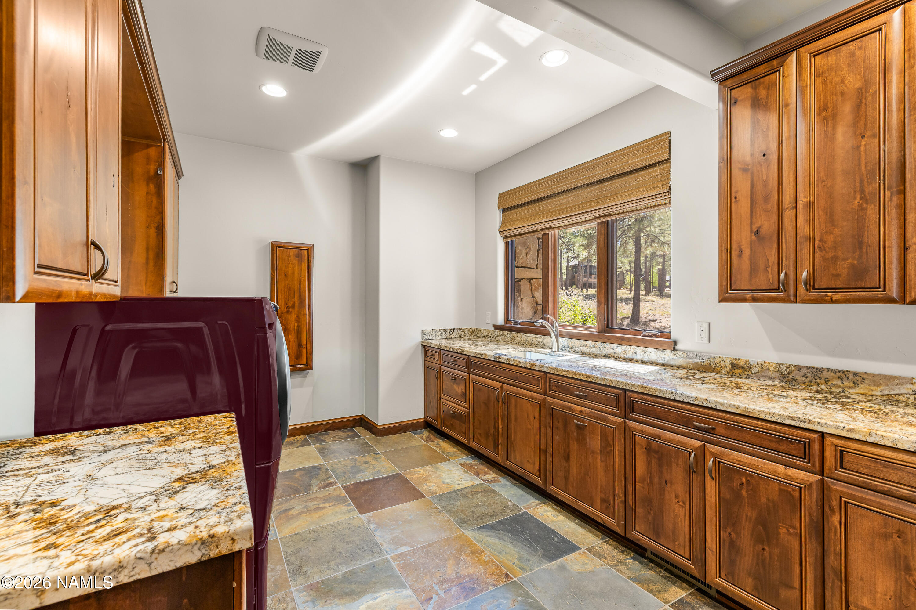 2398 East Del Rae Drive Flagstaff, AZ 86005 - Photo 38 of 82 Laundry
