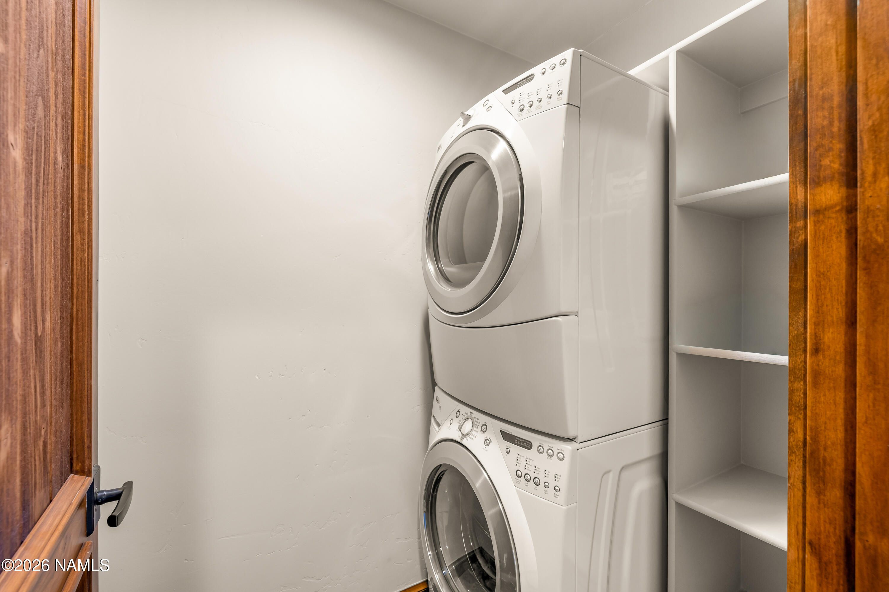 2398 East Del Rae Drive Flagstaff, AZ 86005 - Photo 47 of 82 Upper Level Laundry