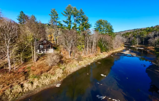 $400,000 | 1808 Route 100b Moretown Vt 05660, Moretown, VT 05660