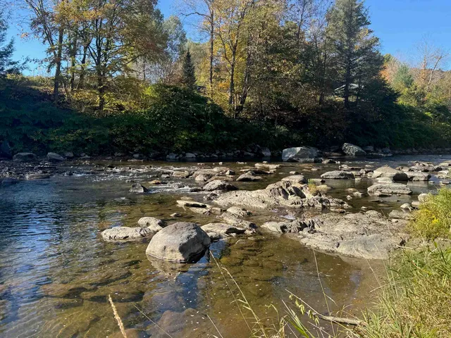 $400,000 | 1808 Route 100b Moretown Vt 05660, Moretown, VT 05660