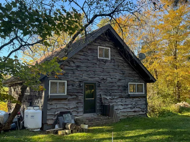 $400,000 | 1808 Route 100b Moretown Vt 05660, Moretown, VT 05660