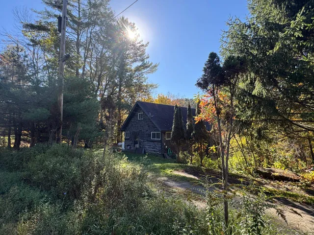 $400,000 | 1808 Route 100b Moretown Vt 05660, Moretown, VT 05660