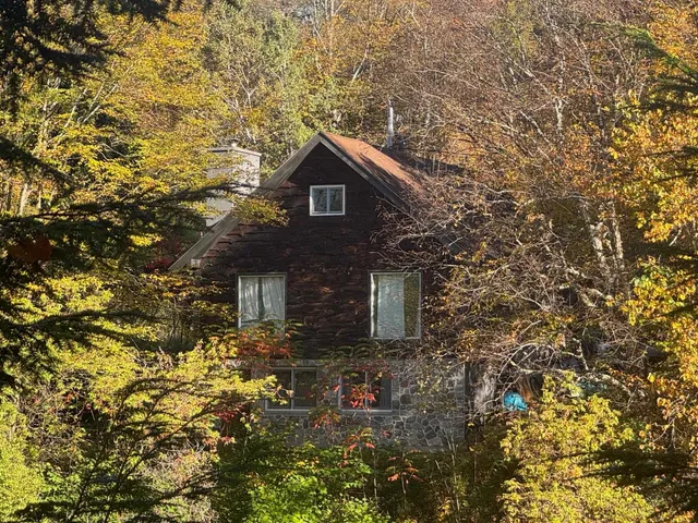 $400,000 | 1808 Route 100b Moretown Vt 05660, Moretown, VT 05660