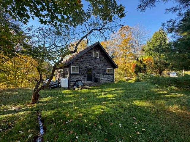 $400,000 | 1808 Route 100b Moretown Vt 05660, Moretown, VT 05660