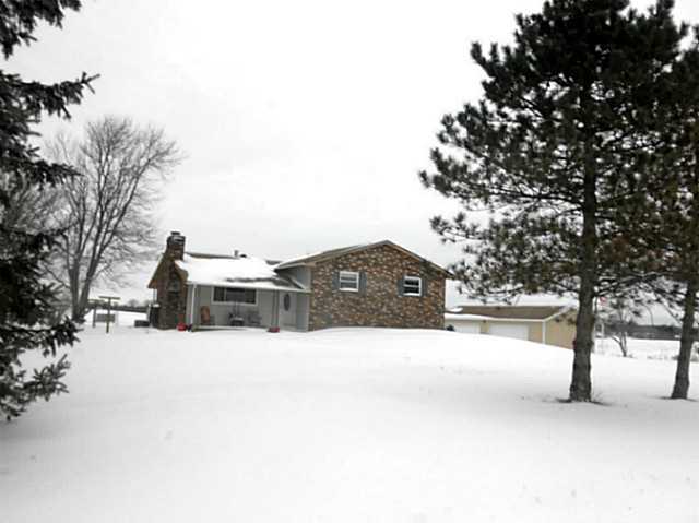 15201 Fairgrounds Road Centerburg, OH 43011 - Photo 1 of 24