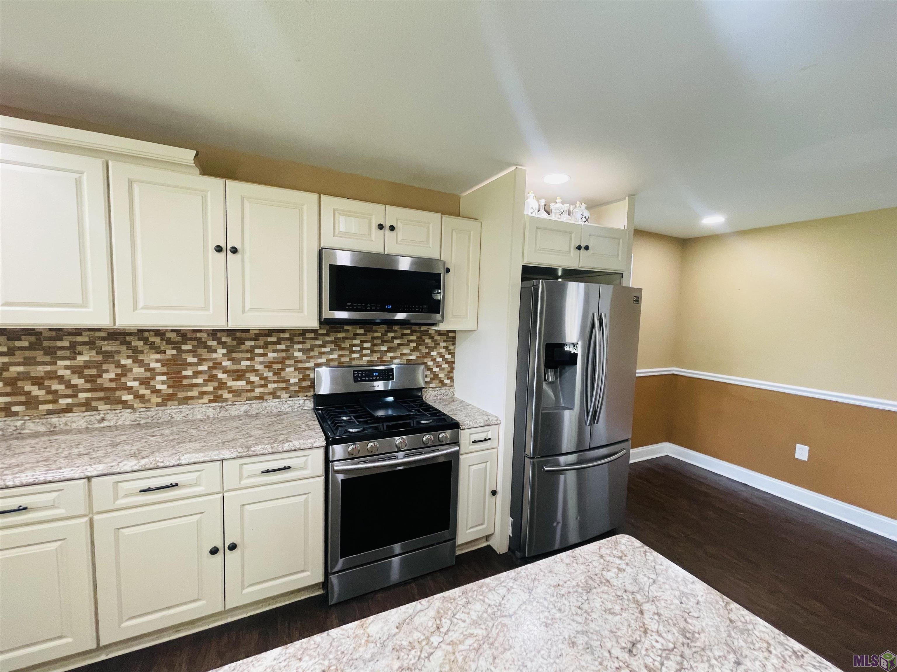 4036 Ridgemont Drive Baton Rouge, LA 70814 - Photo 22 of 56