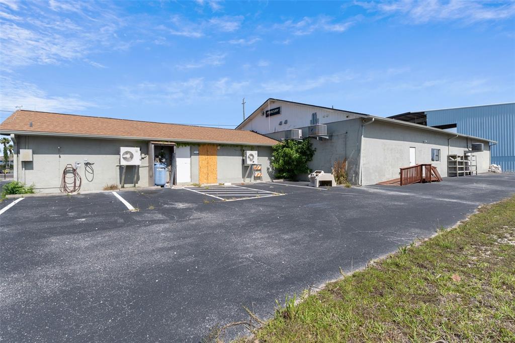 4984 Calienta Street Hernando Beach, FL 34607 - Photo 15 of 59