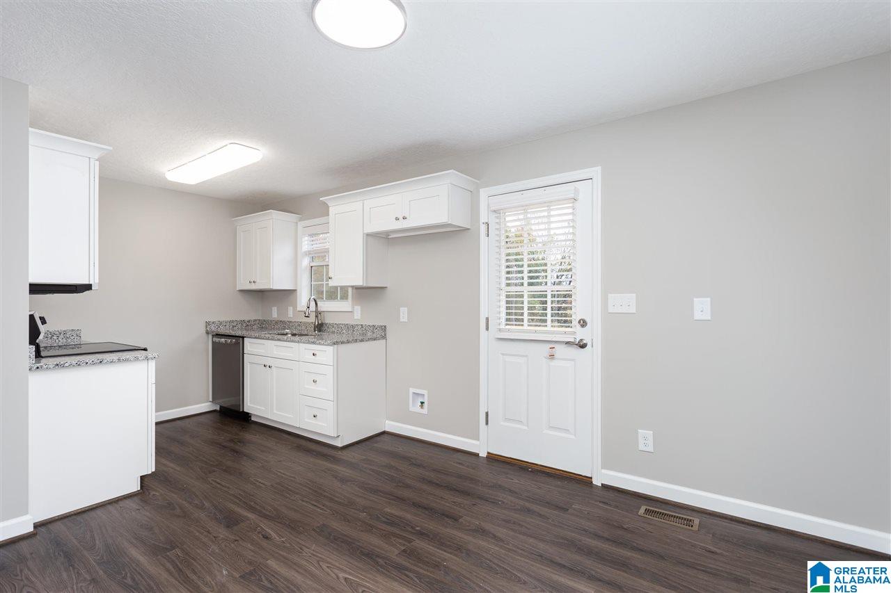 663 Turner Road Anniston, AL 36201 - Photo 2 of 37