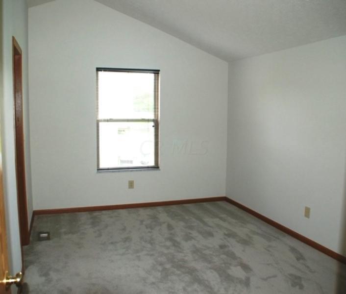 420 Barrington Ridge Pataskala, OH 43062 - Photo 16 of 17 Gallery Image 16