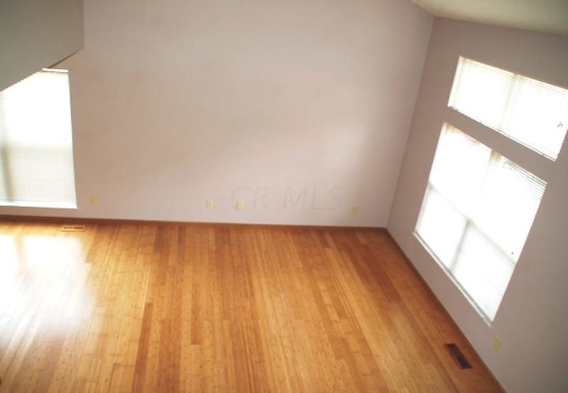 420 Barrington Ridge Pataskala, OH 43062 - Photo 5 of 17 Gallery Image 5