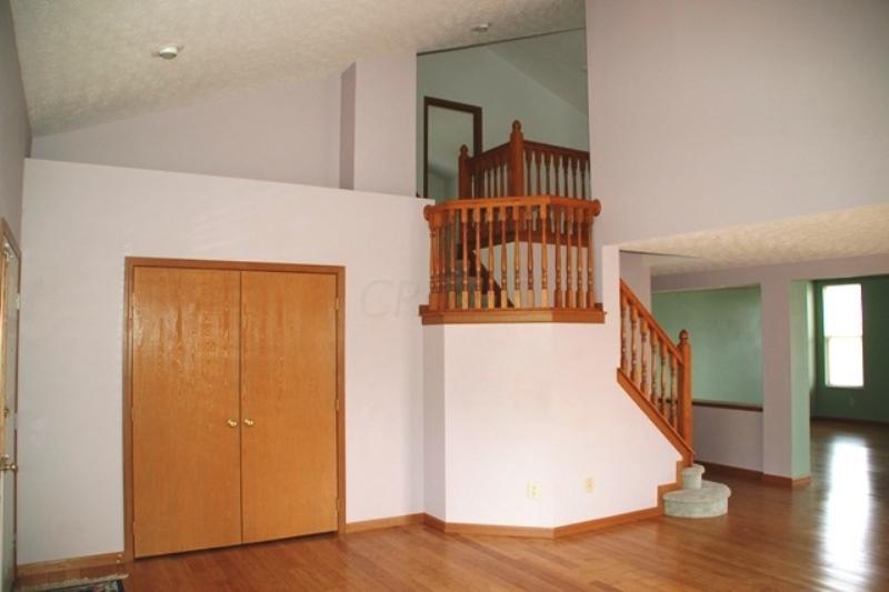 420 Barrington Ridge Pataskala, OH 43062 - Photo 7 of 17 Gallery Image 7