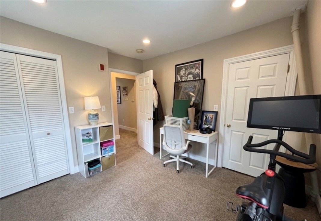 4646 Post Road, Unit 5 Warwick, RI 02818 - Photo 11 of 16