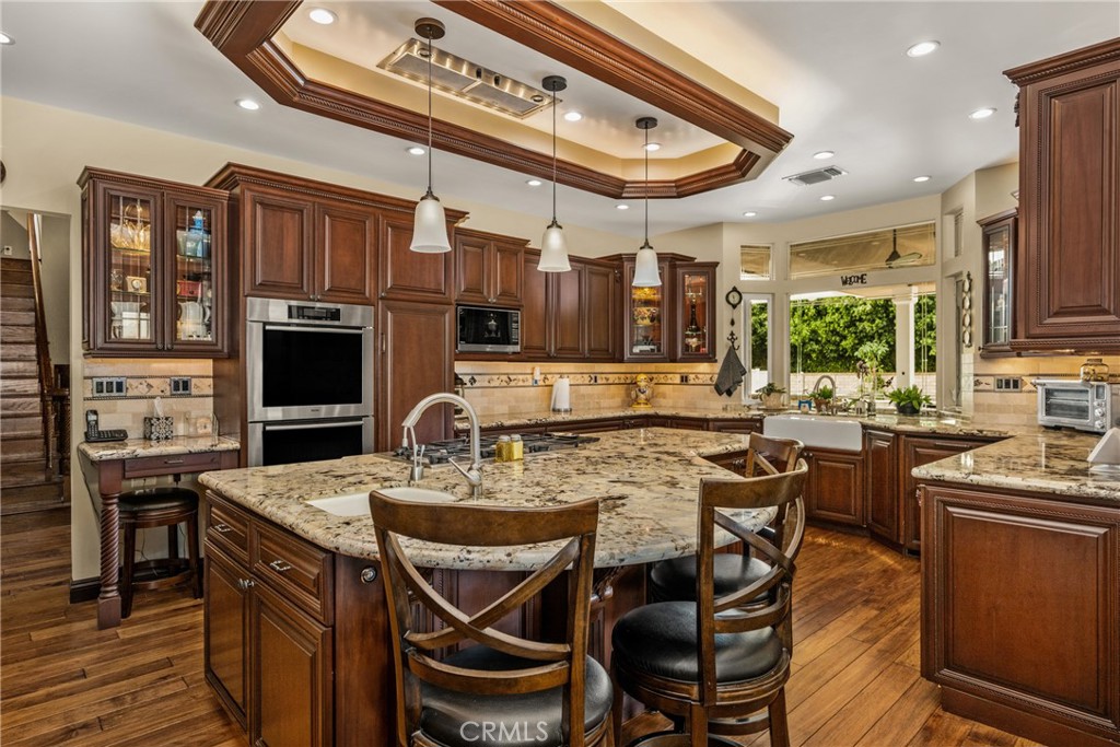 6071 Sun View Road Yorba Linda, CA 92886 - Photo 16 of 65 Farm sink with views to the outdoor kitchen