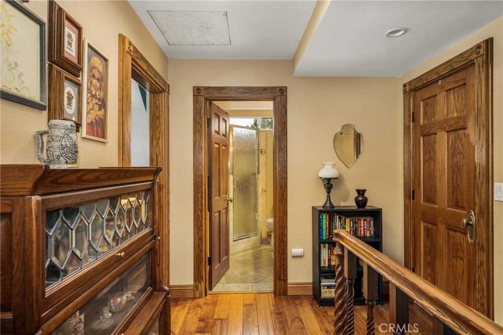 6071 Sun View Road Yorba Linda, CA 92886 - Photo 43 of 65 Upstairs landing