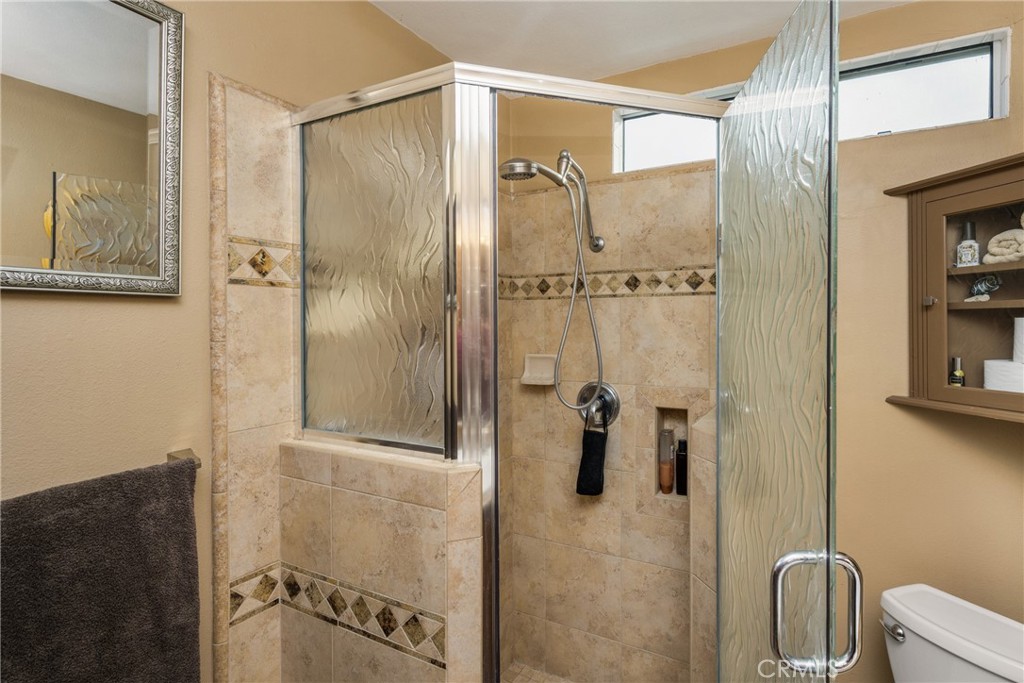 6071 Sun View Road Yorba Linda, CA 92886 - Photo 47 of 65 Walk in shower upstairs