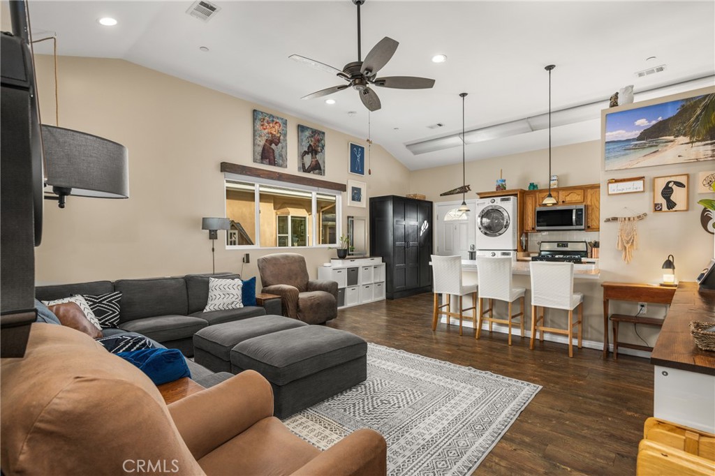 6071 Sun View Road Yorba Linda, CA 92886 - Photo 54 of 65 Washer and dryer space in the kitchen