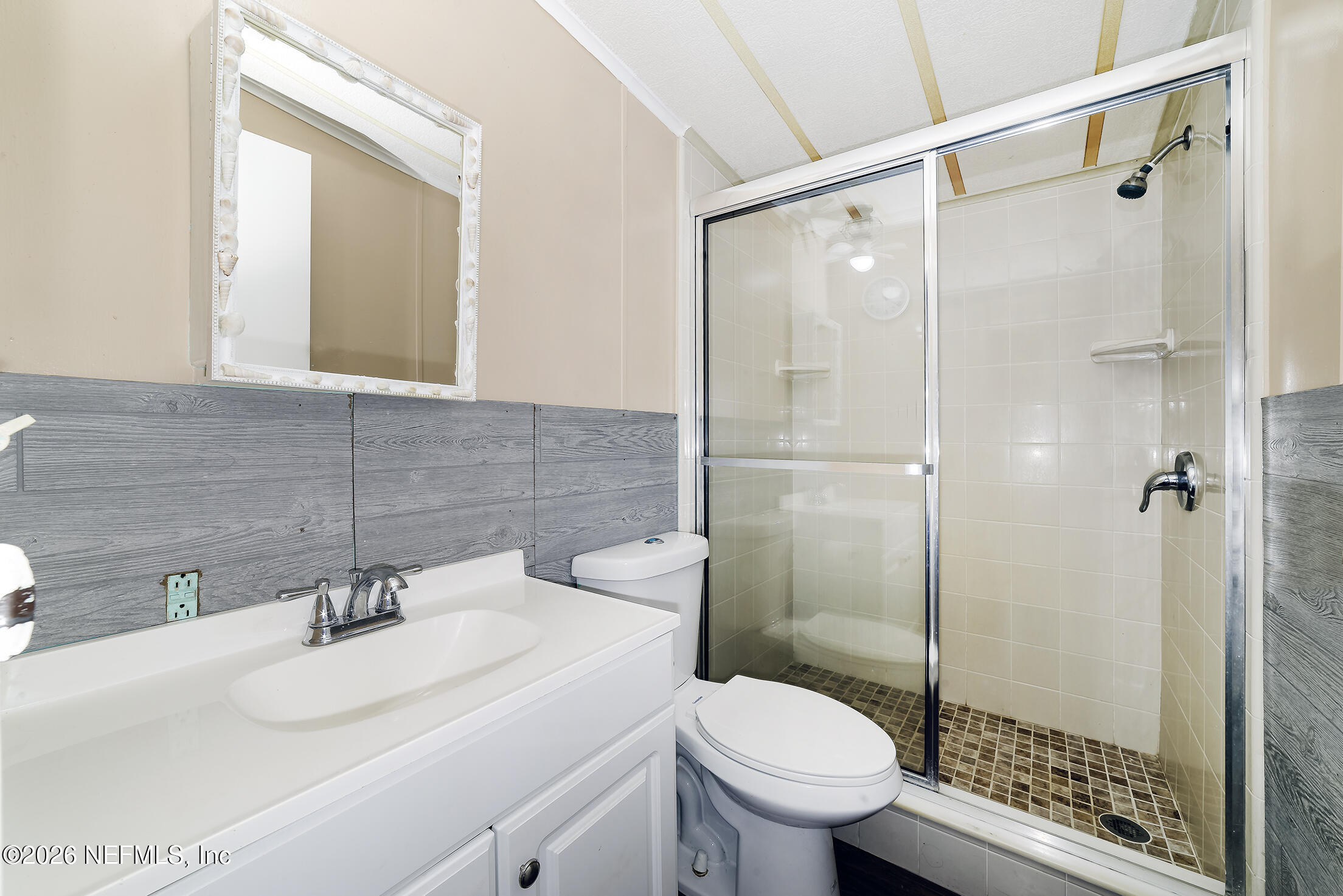 206 Dolphin Drive Georgetown, FL 32139 - Photo 8 of 27 a bathroom with a sink toilet and shower