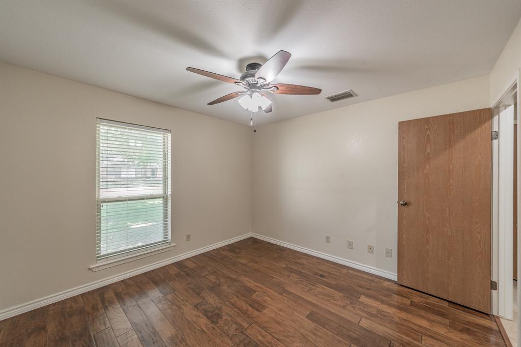 3609 Spring Meadow Lane Flower Mound, TX 75028 - Photo 13 of 32