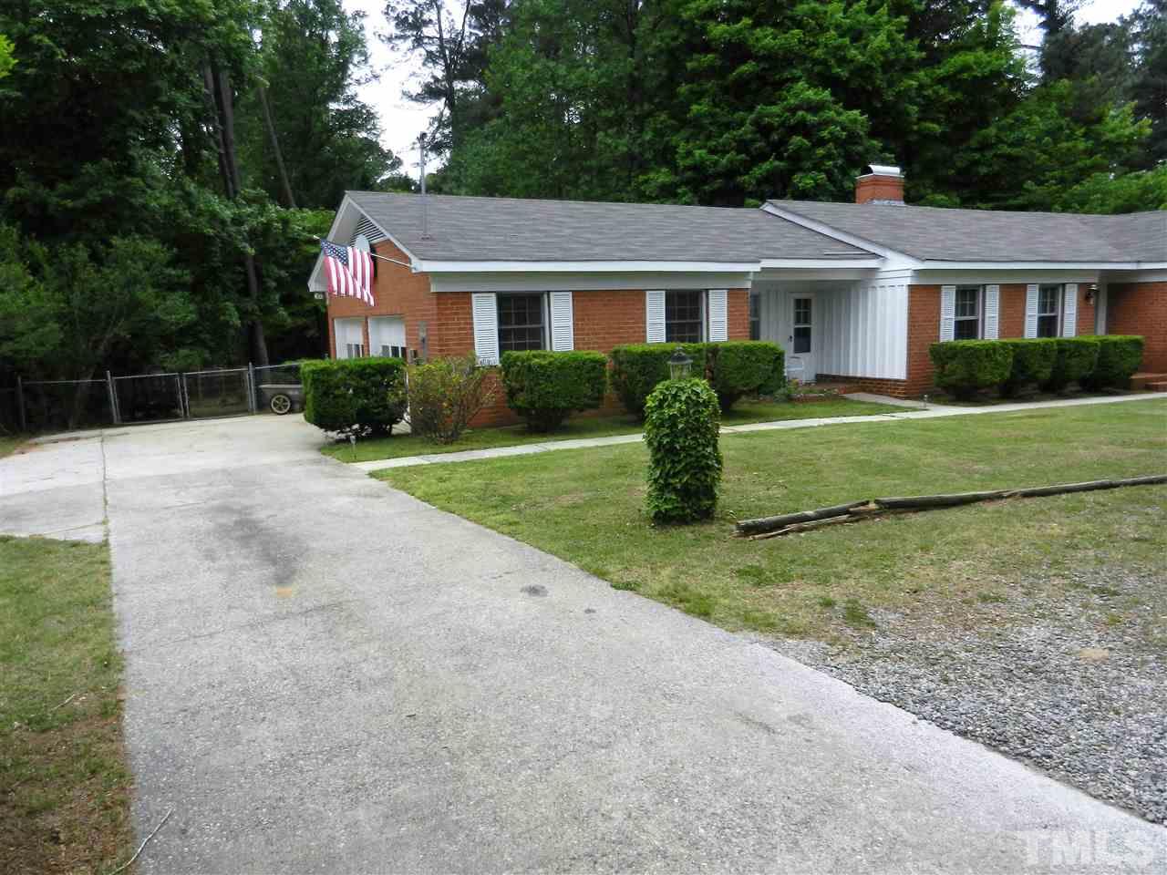 11613 Strickland Road Raleigh, NC 27613 - Photo 2 of 23 Gallery Image 2