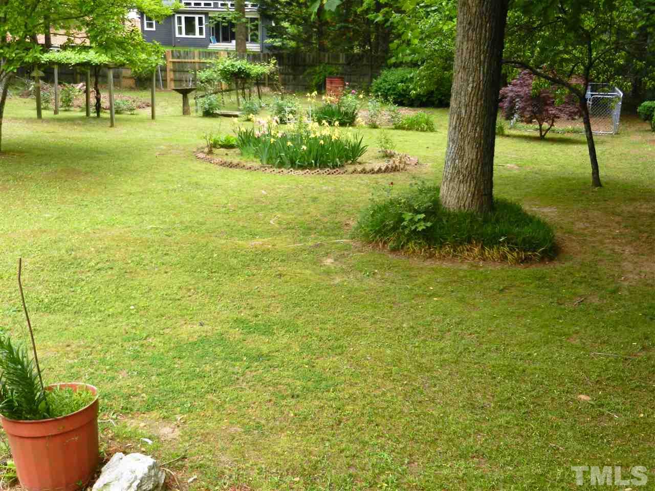 11613 Strickland Road Raleigh, NC 27613 - Photo 11 of 23 Gallery Image 11