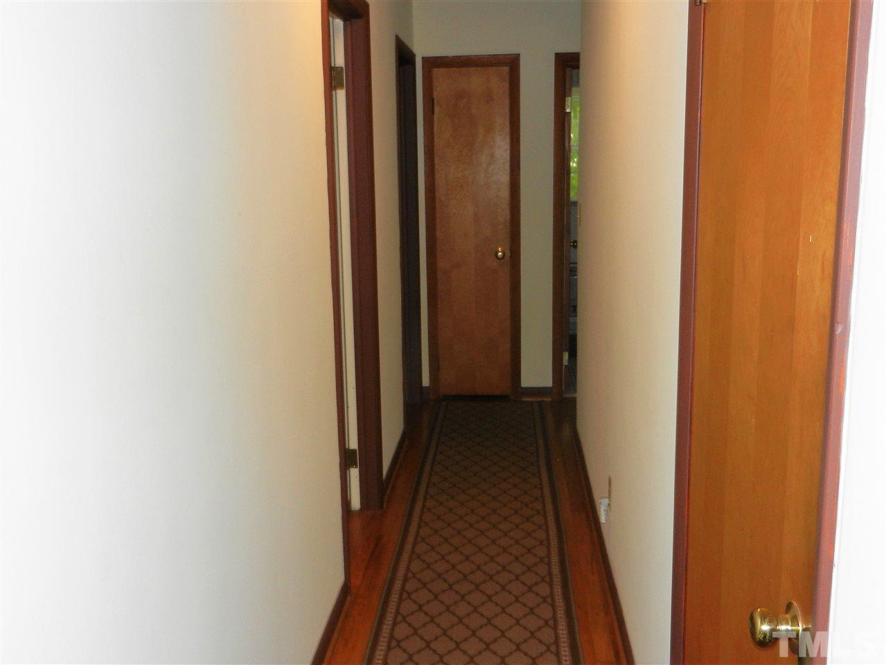 11613 Strickland Road Raleigh, NC 27613 - Photo 16 of 23 Gallery Image 16