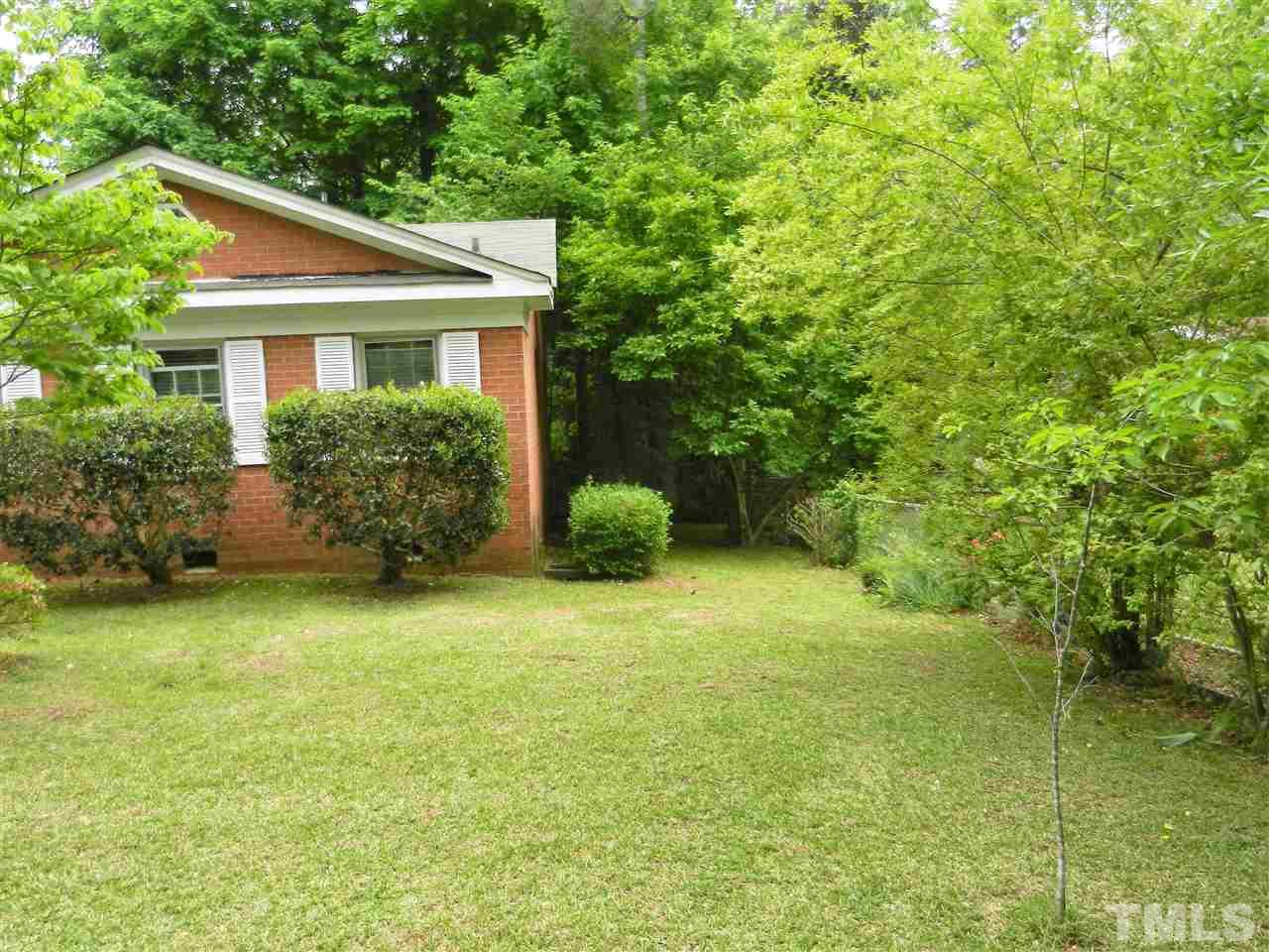 11613 Strickland Road Raleigh, NC 27613 - Photo 4 of 23 Gallery Image 4