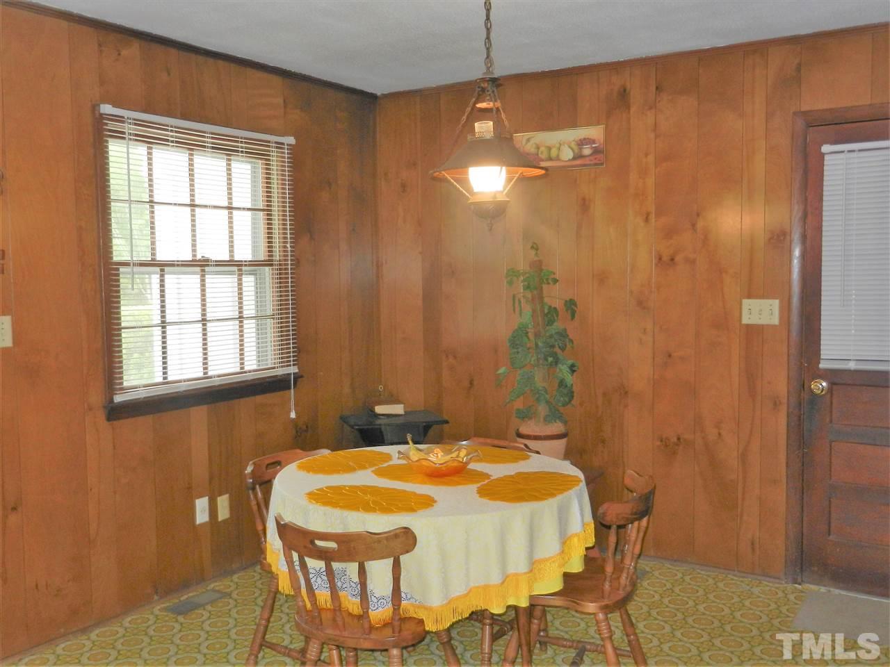 11613 Strickland Road Raleigh, NC 27613 - Photo 5 of 23 Gallery Image 5