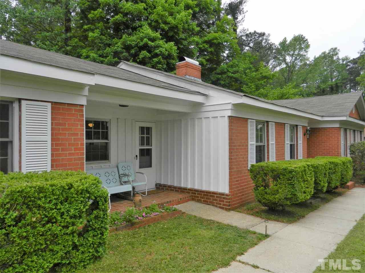 11613 Strickland Road Raleigh, NC 27613 - Photo 6 of 23 Gallery Image 6