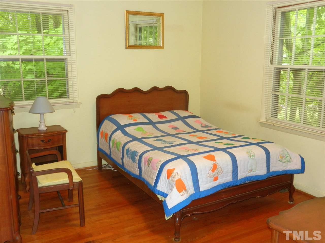 11613 Strickland Road Raleigh, NC 27613 - Photo 8 of 23 Gallery Image 8