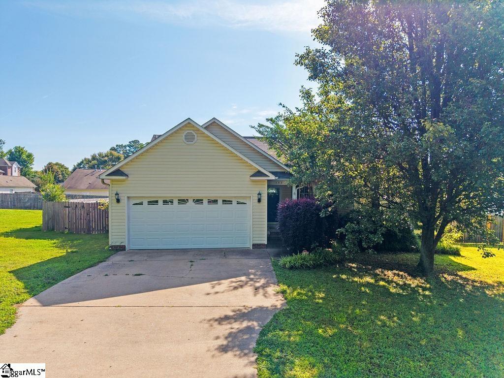 353 Old John Dodd Road Boiling Springs, SC 29316 - Photo 3 of 32 Gallery Image 3