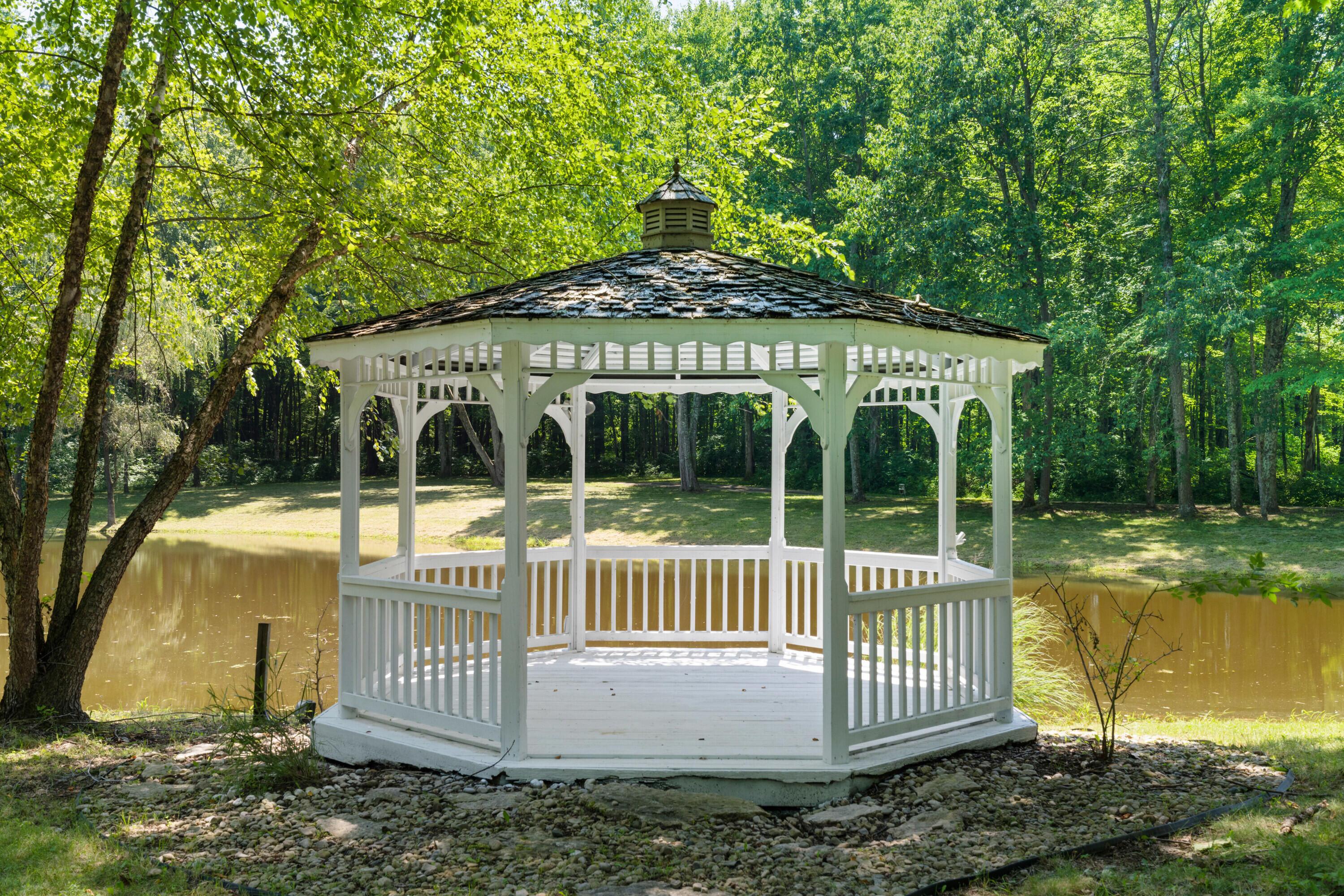 5455 Plantation Road Sunbury, OH 43074 - Photo 154 of 176 Outdoor Pavilion