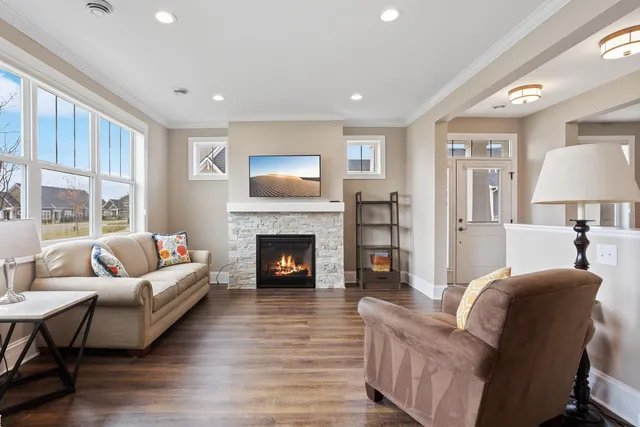 $440,000 | 13692 Brookview Path, Rosemount, MN 55068