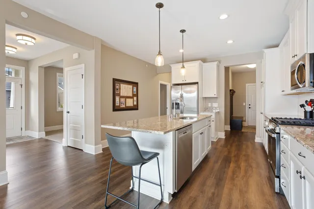 $440,000 | 13692 Brookview Path, Rosemount, MN 55068