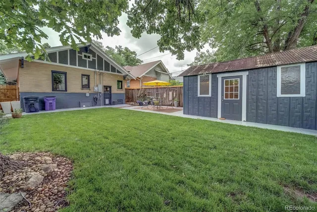 front view of house with a yard