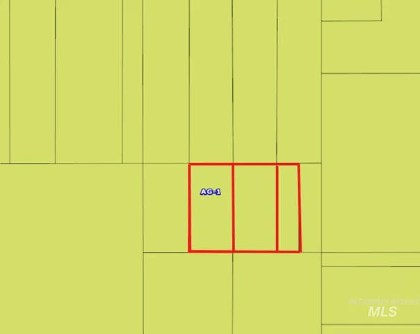 $215,000 | 1-2 Kohzt Road, Hazelton, ID 83335