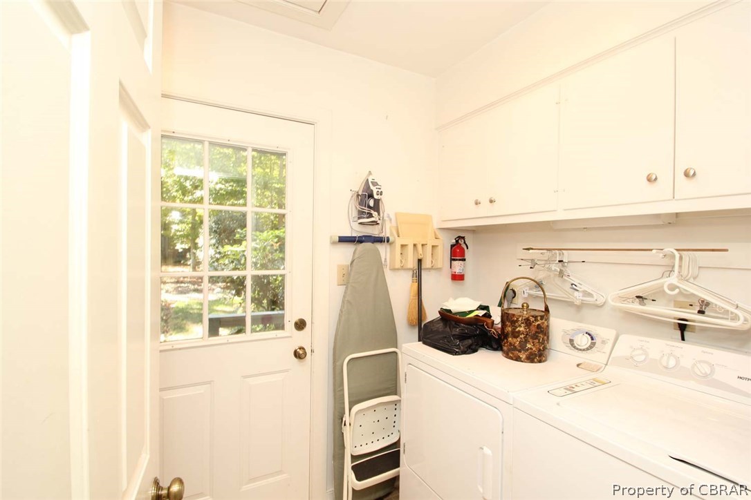 508 Rio Vista Weems, VA 22576 - Photo 35 of 50 Laundry Room off the Butler's Pantry