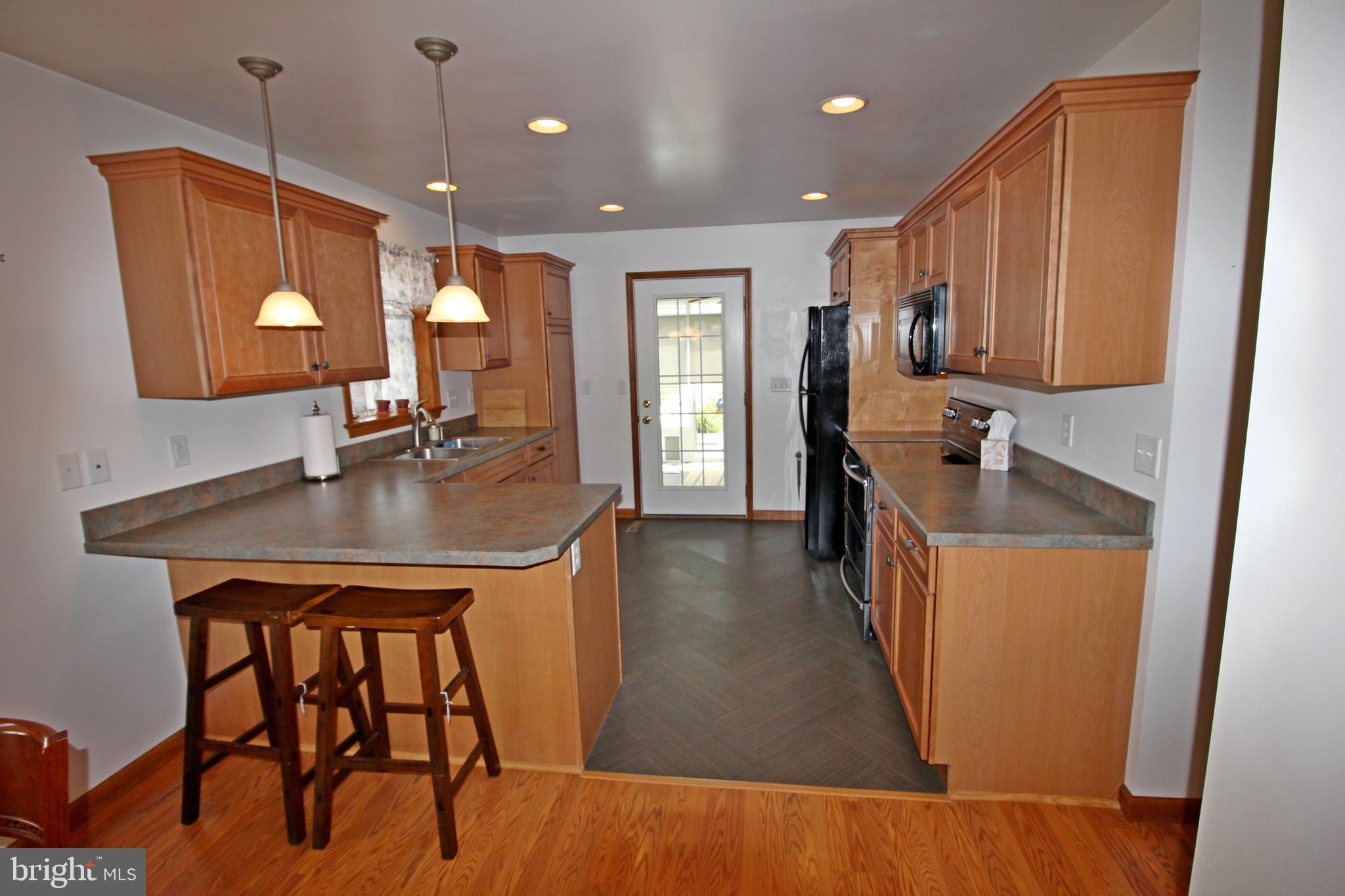 748 Wallingford Road Lititz, PA 17543 - Photo 12 of 35 Gallery Image 12