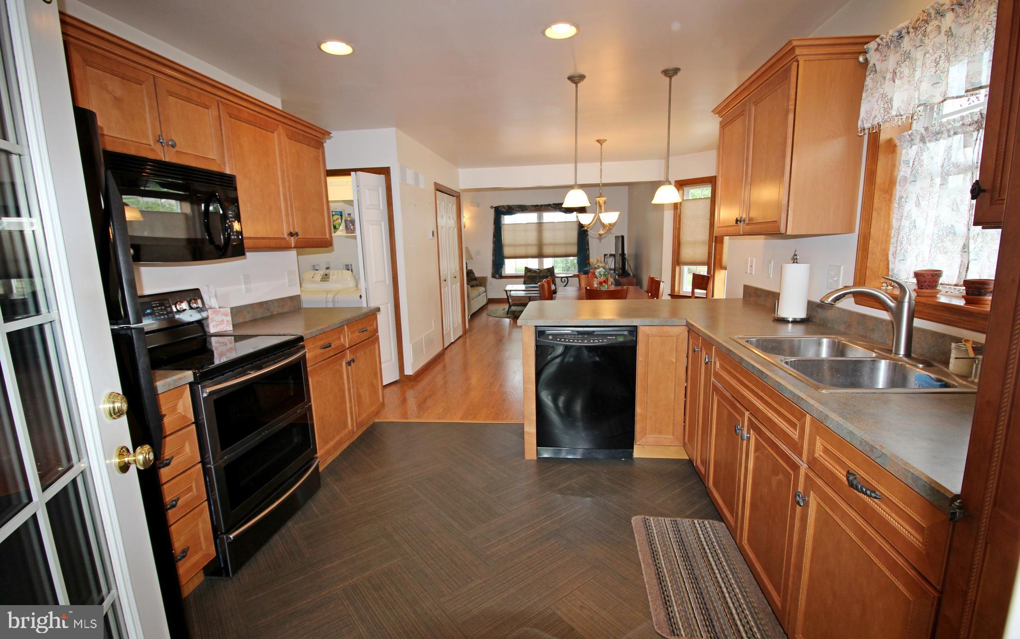 748 Wallingford Road Lititz, PA 17543 - Photo 13 of 35 Gallery Image 13