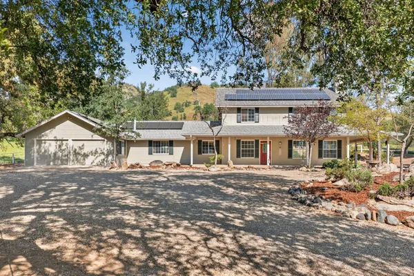 $569,900 | 6846 Chaparral Drive, Sanger, CA 93657