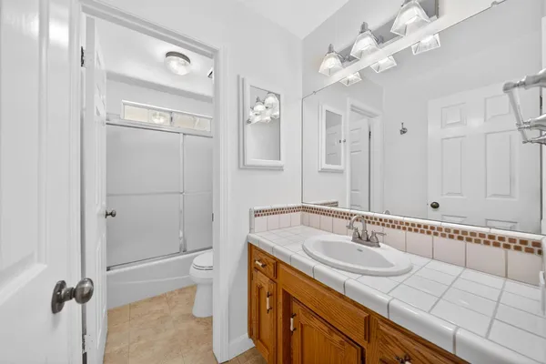 $569,900 | 6846 Chaparral Drive, Sanger, CA 93657